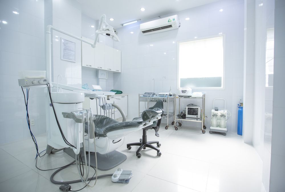 Ghế nha khoa và trang thiết bị điều trị tại Nha khoa AVA